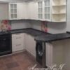 kuhnya-mdf-krashennyj-km155(1) Кухня белая с чёрной столешницей