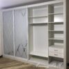 Шкаф-купе в классическом стиле
